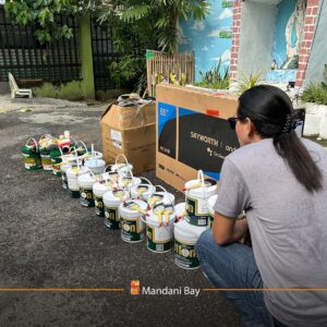 Mandani Bay Team in Brigada Eskwela